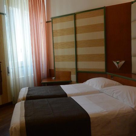Hotel Metro Mediolan Pokój zdjęcie