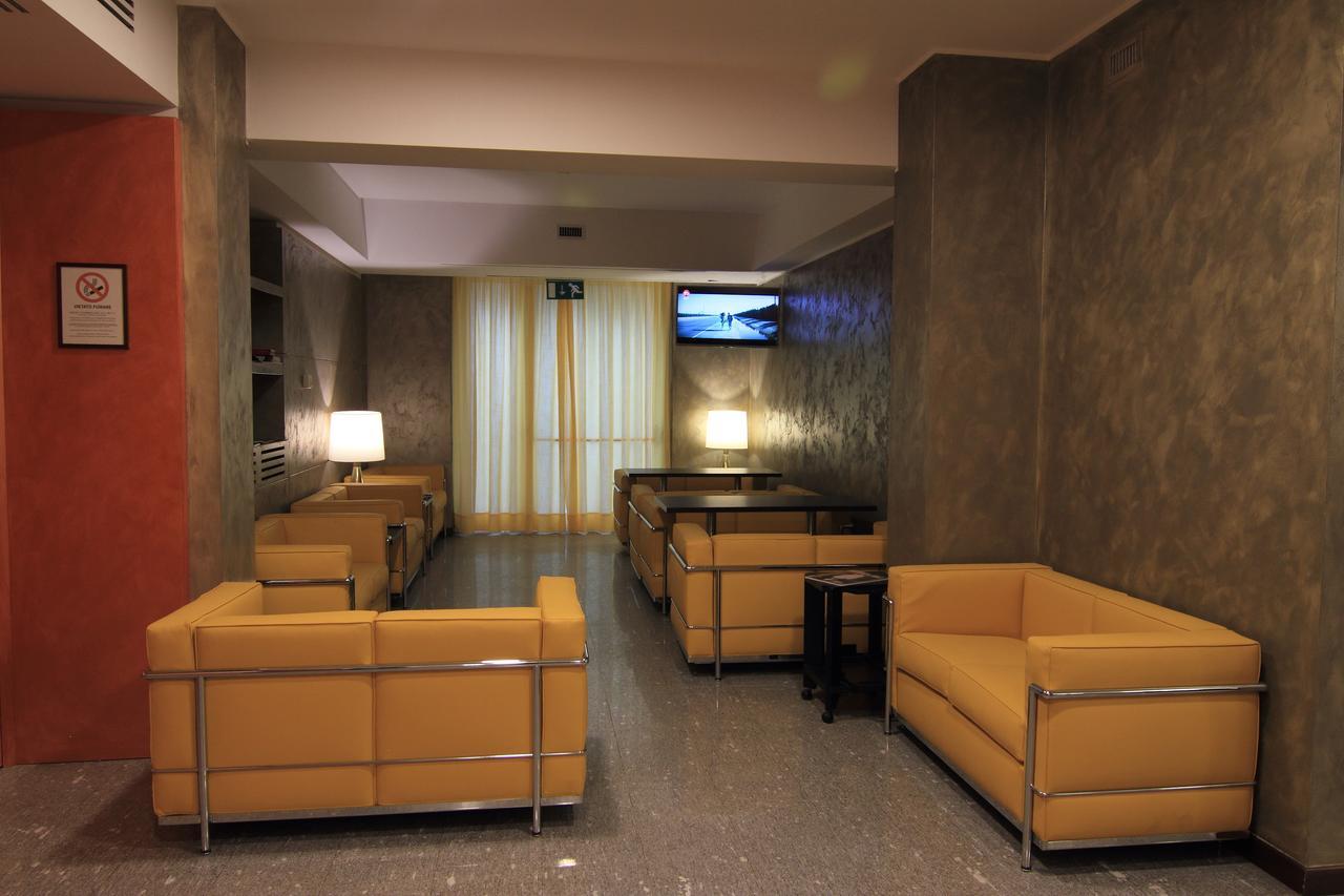 Hotel Metro Mediolan Zewnętrze zdjęcie