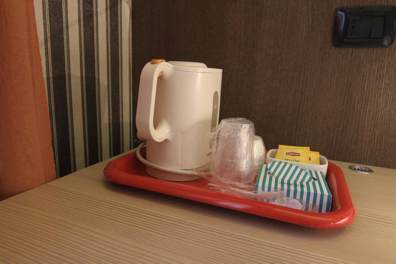 Hotel Metro Mediolan Zewnętrze zdjęcie